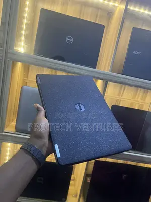 Laptop Dell Latitude 14 E7470 8GB Intel Core i7 SSD 256GB