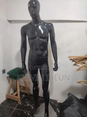 Male Mannequin