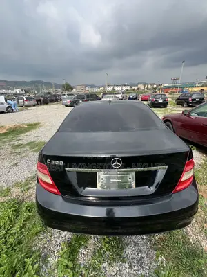 Mercedes-Benz C300 Sport 4Matic Sedan AWD (3.0L 6cyl 7A) 2011 Black