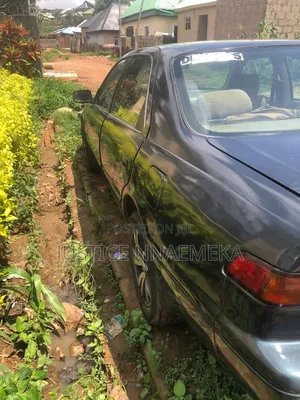 Toyota Camry 2002 Green