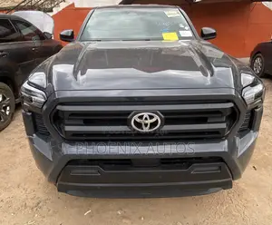 Toyota Tacoma SR Double Cab 4WD 5.0 ft. SB (Automatic) 2025 Gray