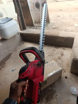 Cordless Hedge Trimmer
