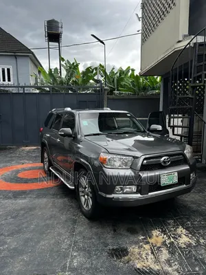 Toyota 4-Runner 2010 Gray