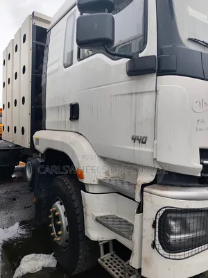 Brand New Shacman CNG 16 Cylinder Truck.