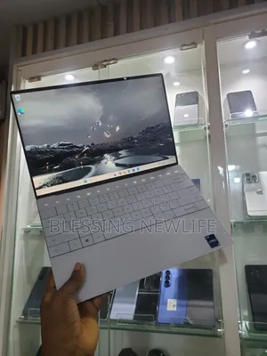 Laptop Dell XPS 13 9320 16GB Intel Core i7 SSD 512GB