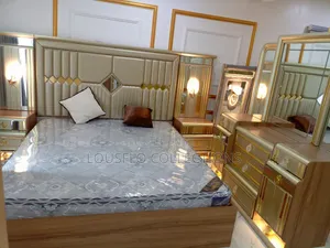 High Quality Foreign 6by7ft Bed With Dressing Mirror Set