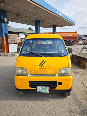 Suzuki APV Minibus 2010 Yellow
