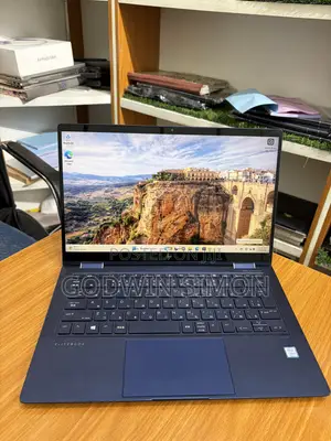 Laptop HP Dragonfly G2 8GB Intel Core i5 SSD 256GB