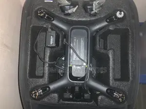 3DR Solo Drone With Camera and 2 Batteries. Used a Few Times