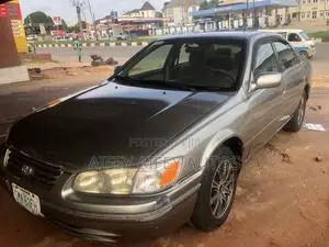 Toyota Camry 2002 Gray