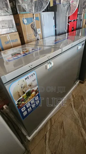 Nexus 420L Double Door Chest Deep Freezer