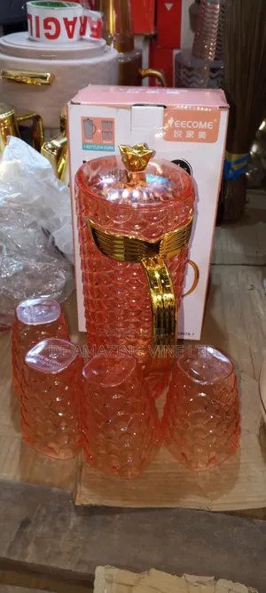Golden Water Jug With 4cups