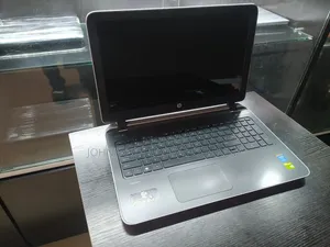 Laptop HP Pavilion 15 8GB Intel Core i5 SSD 256GB