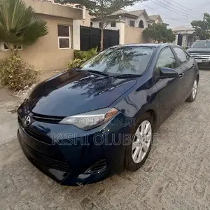 Toyota Corolla 2017 Blue