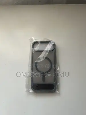 Apple iPhone 17 Air/Pro/Pro Max Case With Stand
