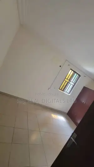 4bdrm Block of Flats in Garki 2 for rent