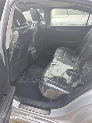 Lexus ES 2015 Silver