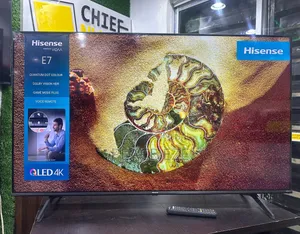 55"hisense Qled E7 Display Smart TV