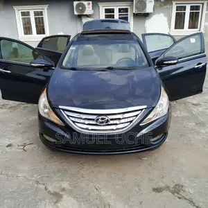 Hyundai Sonata GLS Sedan FWD (2.4L 4cyl 6A) 2012 Gray