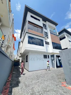 Furnished 5bdrm Duplex in Residents Area for sale