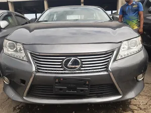 Lexus ES 2014 Gray