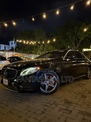 Mercedes-Benz E300 2016 Black