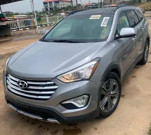 Hyundai Santa Fe 2015 Gray
