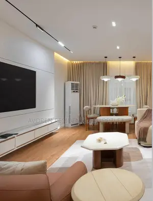 Luxurious Two Bedroom Shortlet in Admiralty Way