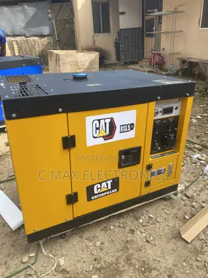 Cat 15kva Diesel Soundproof Generator With 1 Year Warranty