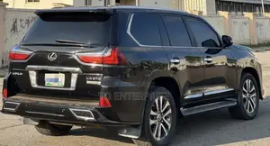 Lexus LX 2018 Black