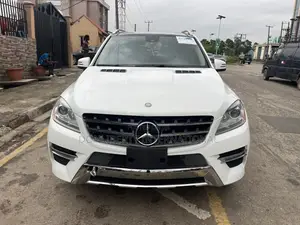 Mercedes-Benz M Class ML350 4MATIC 4dr SUV AWD (3.5L 6cyl 7A) 2015