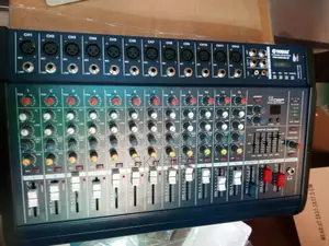 Original Yamaha 12channels Powered Mixer Equalizer, With Led Scream