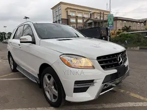 Mercedes-Benz M Class ML350 4MATIC 4dr SUV AWD (3.5L 6cyl 7A) 2015