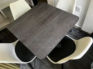 4 Seater Elegant Set