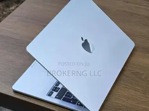 New Laptop Apple MacBook Air 2025 M4 16GB Apple M4 SSD 512GB