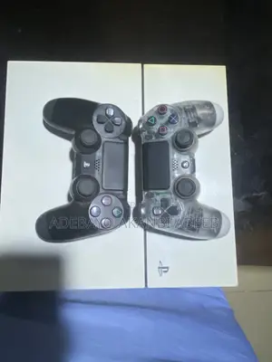Sony Play Station 4