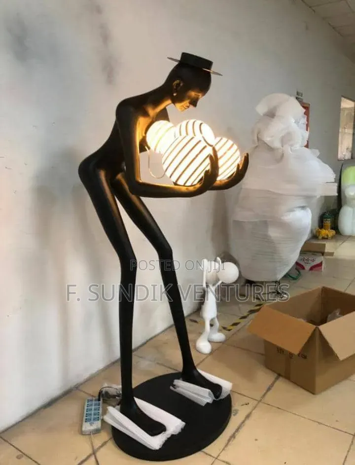 170cm Sculpture Human Floor Lamp