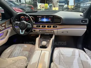 Mercedes-Benz GLE-Class 2022 Blue