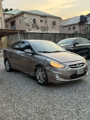 Hyundai Accent 2014 Brown