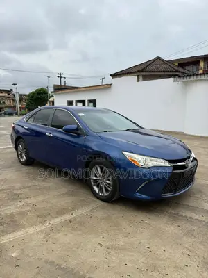 Toyota Camry SE 4dr Sedan (2.5L 4cyl 6A) 2017 Blue
