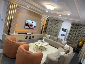 4 BedRoom Shortlet Apartment Self Compound
