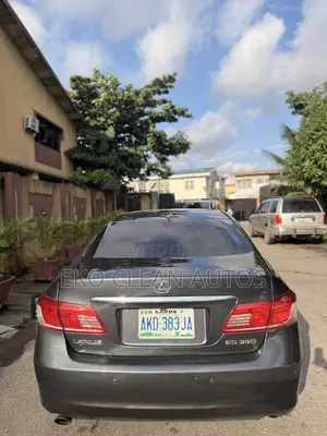 Lexus ES 350 2011 Gray