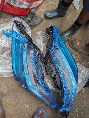 Headlight Rx350 2020/22 Three Torch Available as Seen