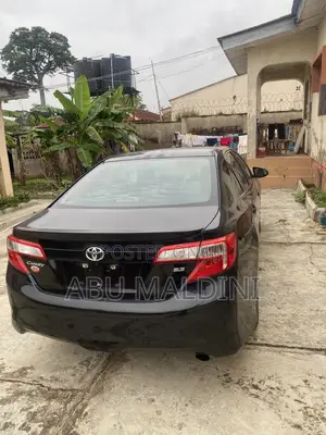 Toyota Camry SE 4dr Sedan (2.5L 4cyl 6A) 2012 Black