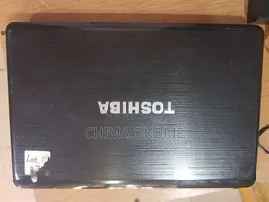 Laptop Toshiba Satellite P755 4GB Intel Core i5 HDD 128GB