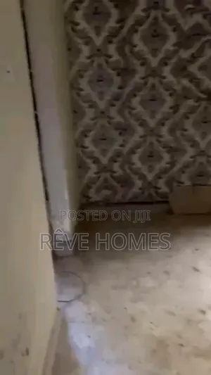 2bdrm Block of Flats in Oworonshoki / Gbagada for rent