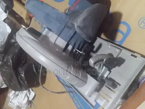 Electric Circular Saw for Wood Cutting