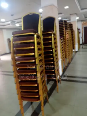 _Banquet Chairs for Sale – Bulk Available_