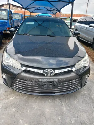 Toyota Camry LE 4dr Sedan (2.5L 4cyl 6A) 2015 Gray