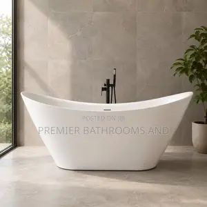 White Acrylic Bathtub